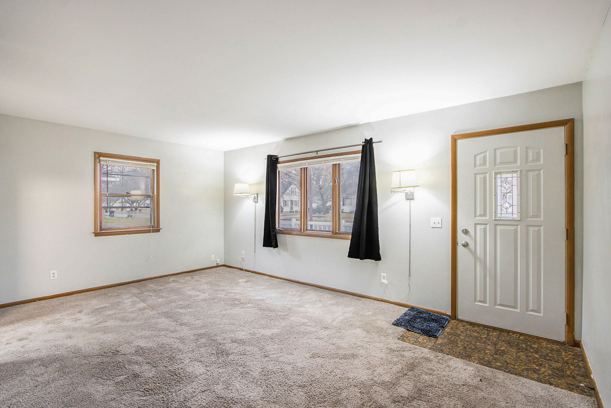 3309 Random Road Kalamazoo, MI 49004 - Photo 4 of 17 004-3309-random-rd-kalamazoo-mi-49004