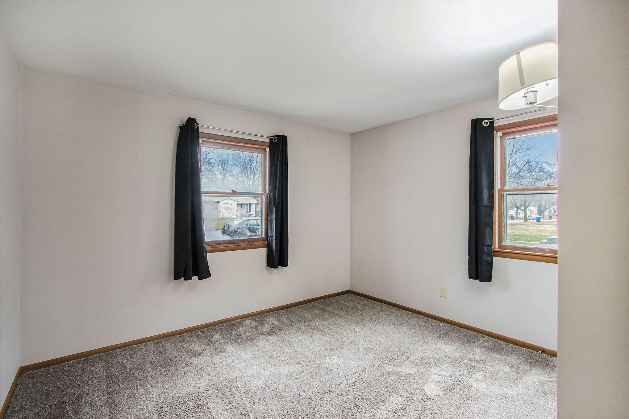 3309 Random Road Kalamazoo, MI 49004 - Photo 8 of 17 008-3309-random-rd-kalamazoo-mi-49004