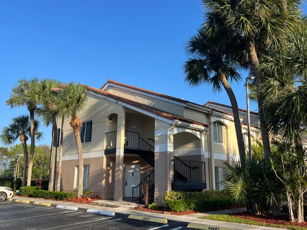 $1,950 | 815 West Boynton Beach Boulevard, Unit 12101, Boynton Beach, FL 33426
