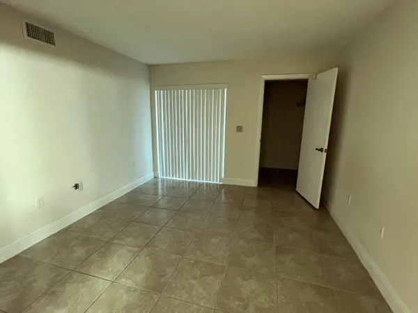 $1,950 | 815 West Boynton Beach Boulevard, Unit 12101, Boynton Beach, FL 33426