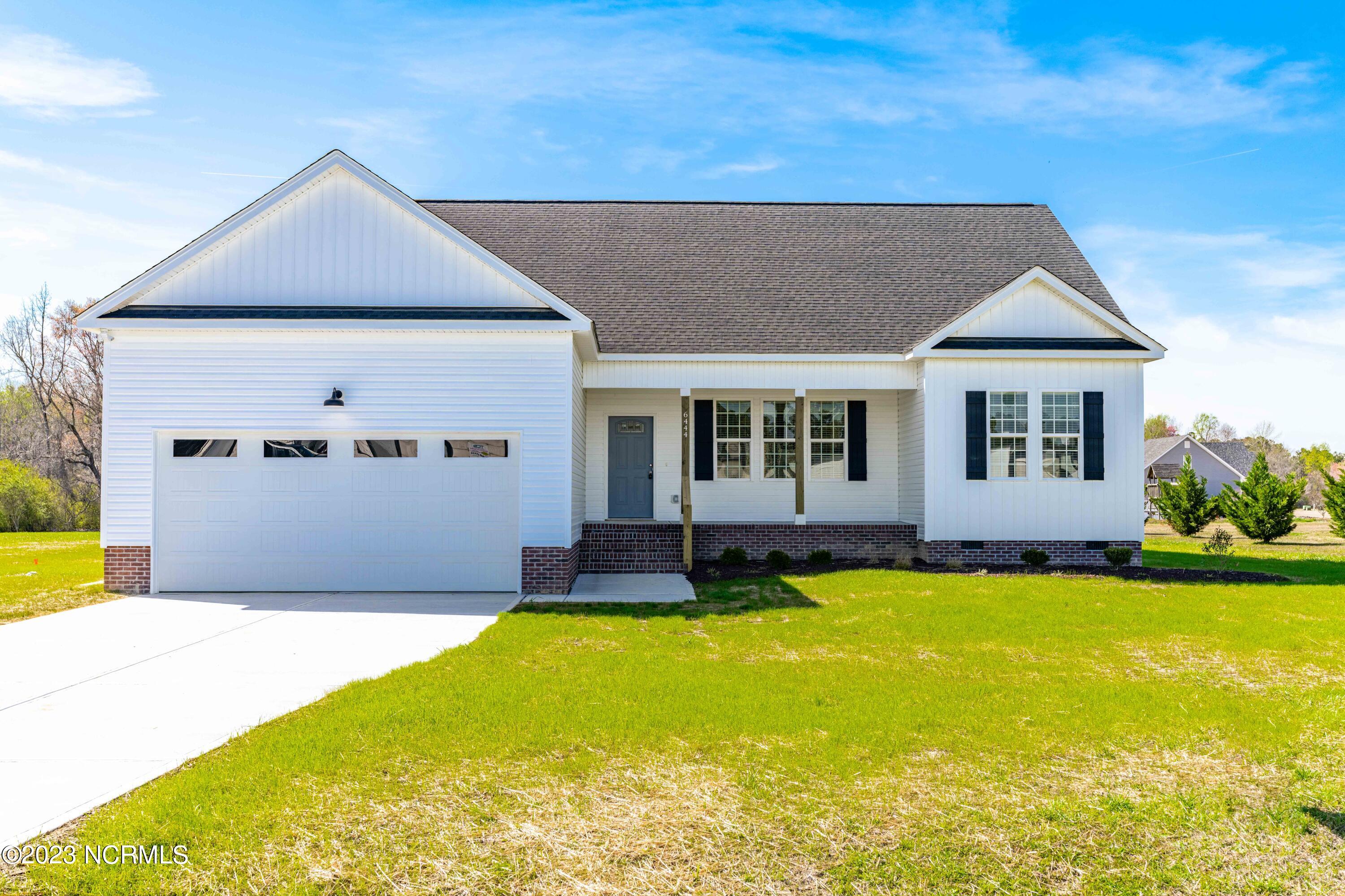 6444 Flowers Road Wilson, NC 27893 - Photo 1 of 32 DSC07118