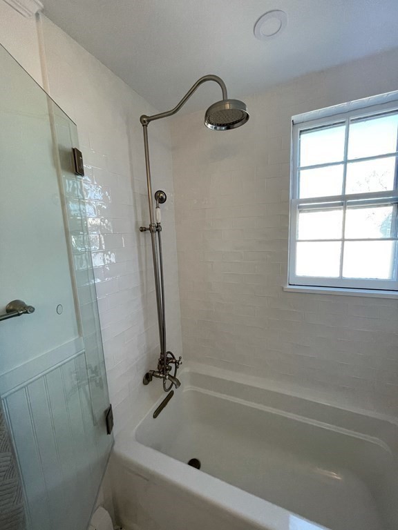 72 Front Street, Unit 4 Marblehead, MA 01945 - Photo 12 of 15