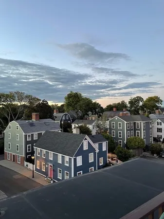 $3,500 | 72 Front Street, Unit 4, Marblehead, MA 01945