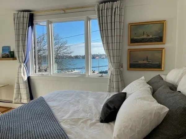 $3,500 | 72 Front Street, Unit 4, Marblehead, MA 01945