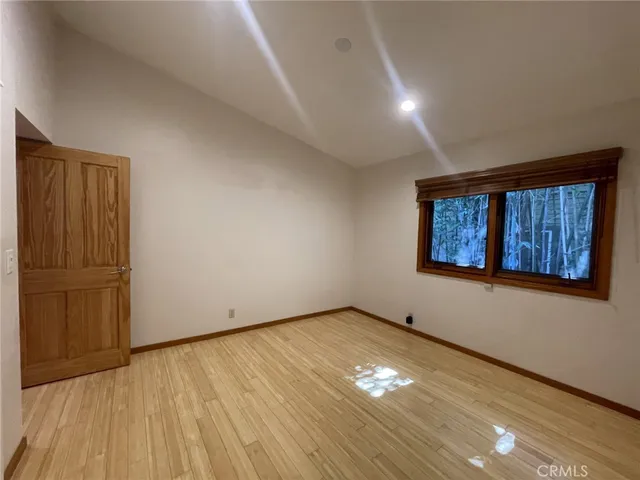 $5,980 | 761 South Los Robles Avenue, Pasadena, CA 91106