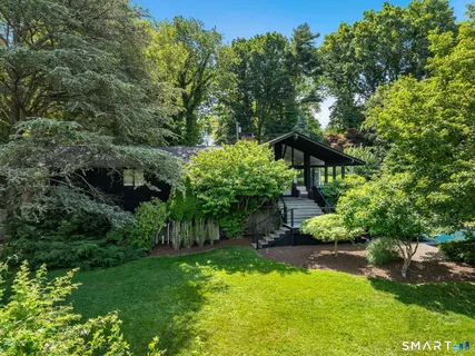 $3,485,000 | 2 Point Road, Norwalk, CT 06854