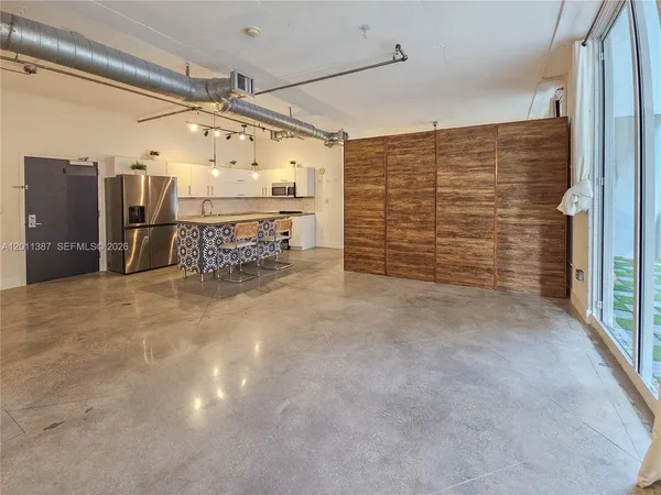 $3,000 | 444 Northeast 30th Street, Unit 604, Miami, FL 33137