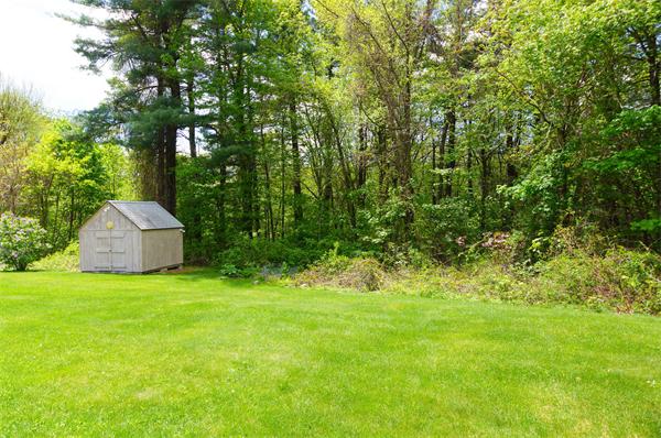 10 Corcoran Road Burlington, MA 01803 - Photo 3 of 27 Gallery Image 3