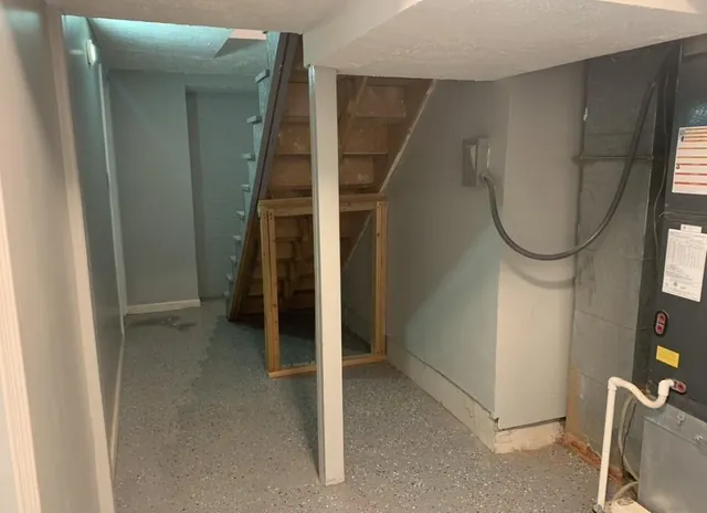 an empty room with a window