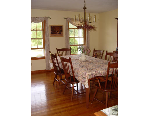 95 Hunting Hill Road Lunenburg, MA 01462 - Photo 13 of 24 Gallery Image 13