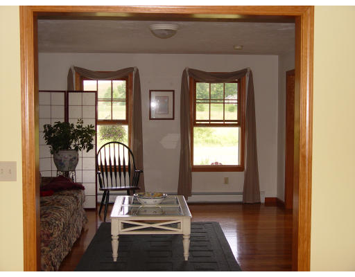 95 Hunting Hill Road Lunenburg, MA 01462 - Photo 14 of 24 Gallery Image 14