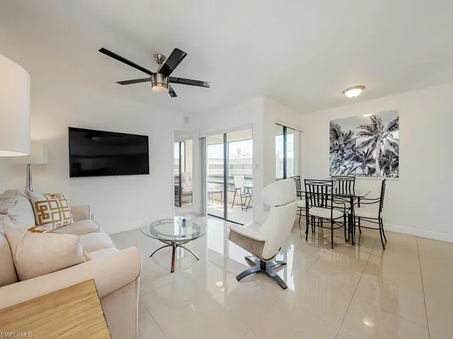 $1,900 | 3635 Boca Ciega Drive, Unit 301, Naples, FL 34112