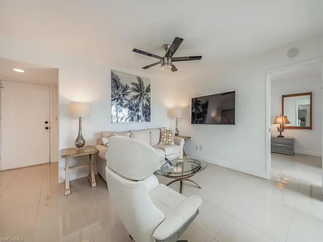 $1,900 | 3635 Boca Ciega Drive, Unit 301, Naples, FL 34112