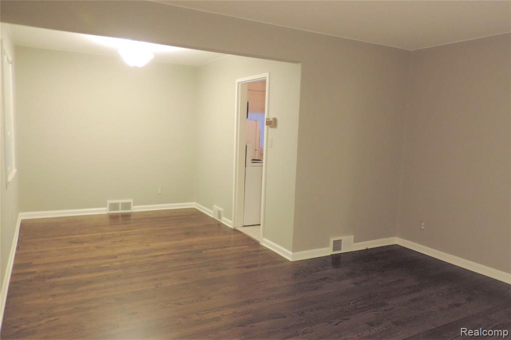 1746 Graefield Road Birmingham, MI 48009 - Photo 11 of 16