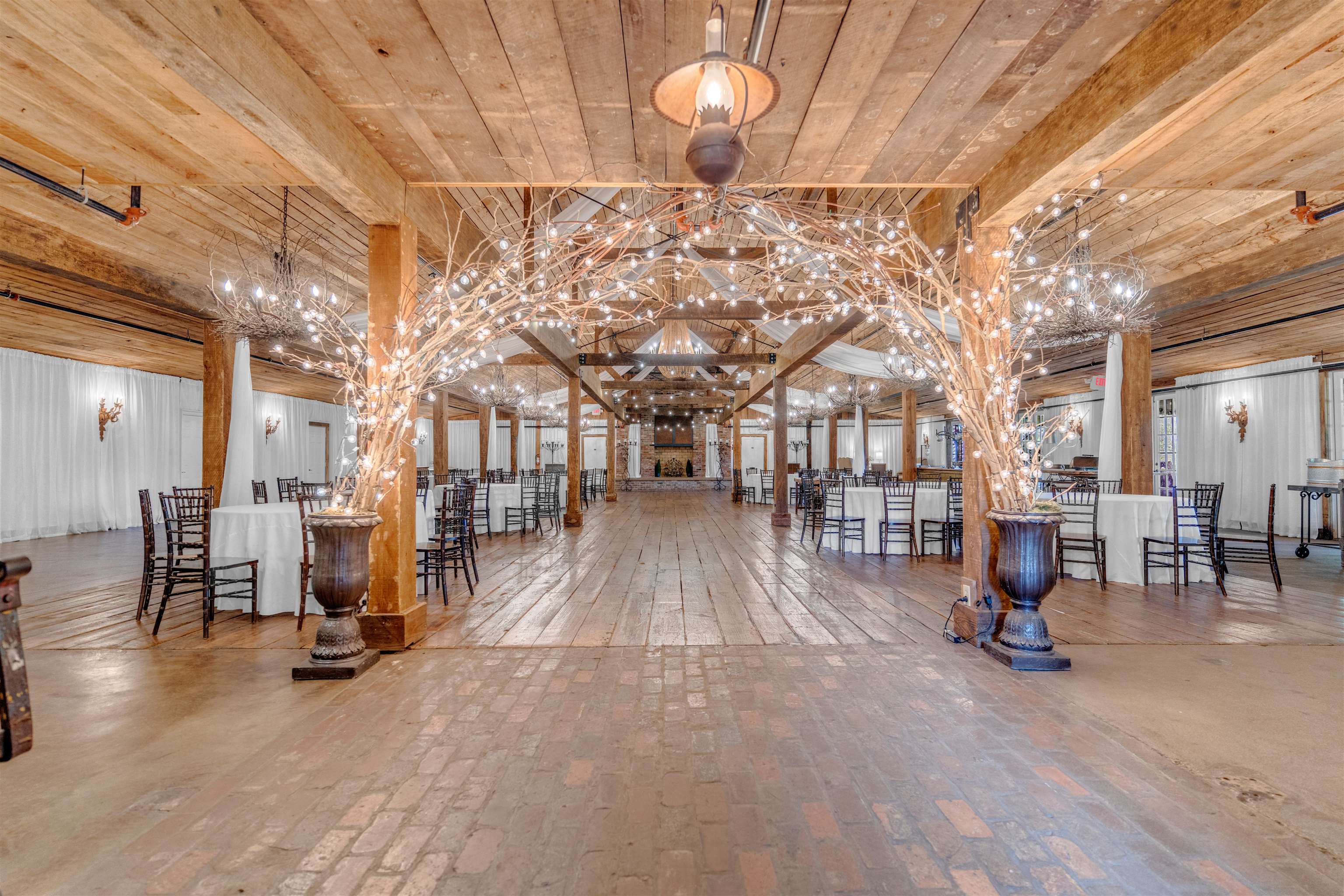 2665 Raleigh Lagrange Drive Piperton, TN 38066 - Photo 33 of 40 a view of a room with gym equipment