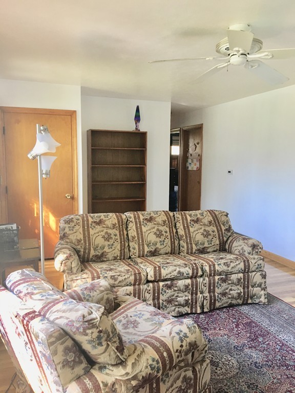 37 Davis Road Rockland, MA 02370 - Photo 5 of 25