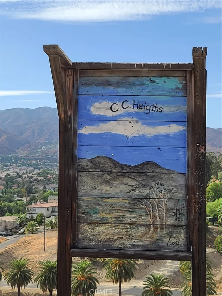 a view of a bench in the middle of a building