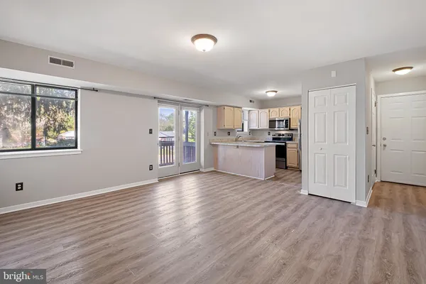 $1,400 | 164 Paladin Drive, Wilmington, DE 19802