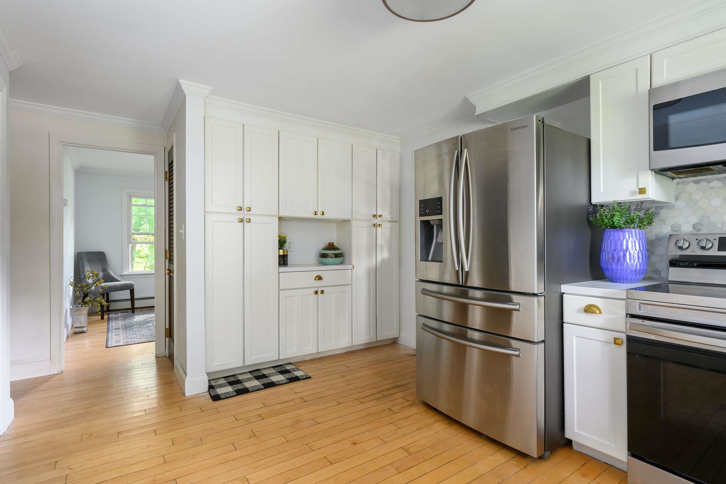 7 Dover Neck Road Dover, NH 03820 - Photo 8 of 23 Gallery Image 8