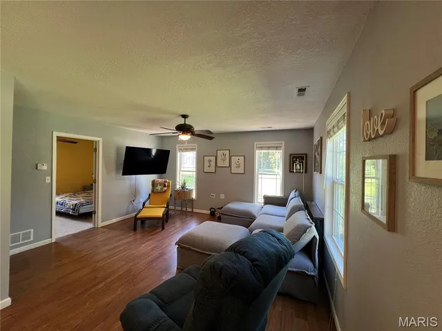 $289,900 | 18000 State Rte B, St. James, MO 65559