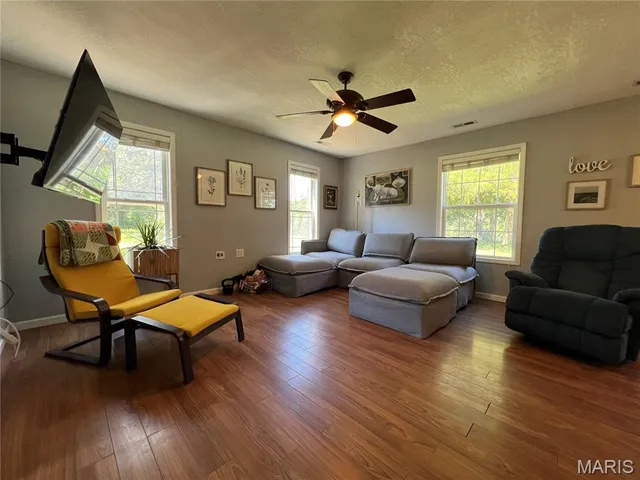 $289,900 | 18000 State Rte B, St. James, MO 65559