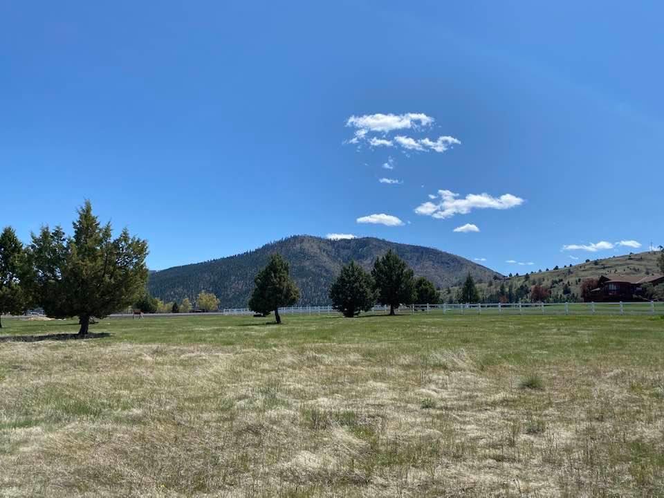 Lot 635 West Bench Road John Day, OR 97845 - Photo 1 of 8 2 Acre Parcel