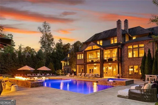 $5,300,000 | 475 Heards Ferry Road Northwest, Atlanta, GA 30328
