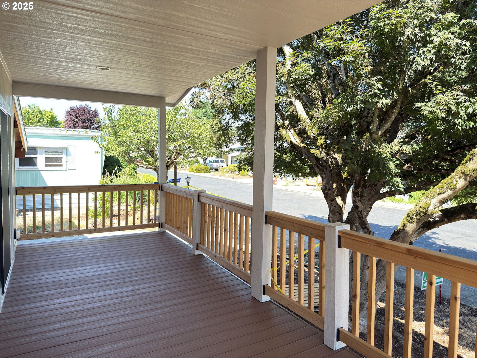11316 Northeast 28th Street, Unit 3 Vancouver, WA 98682 - Photo 15 of 18 a view of porch with a floor