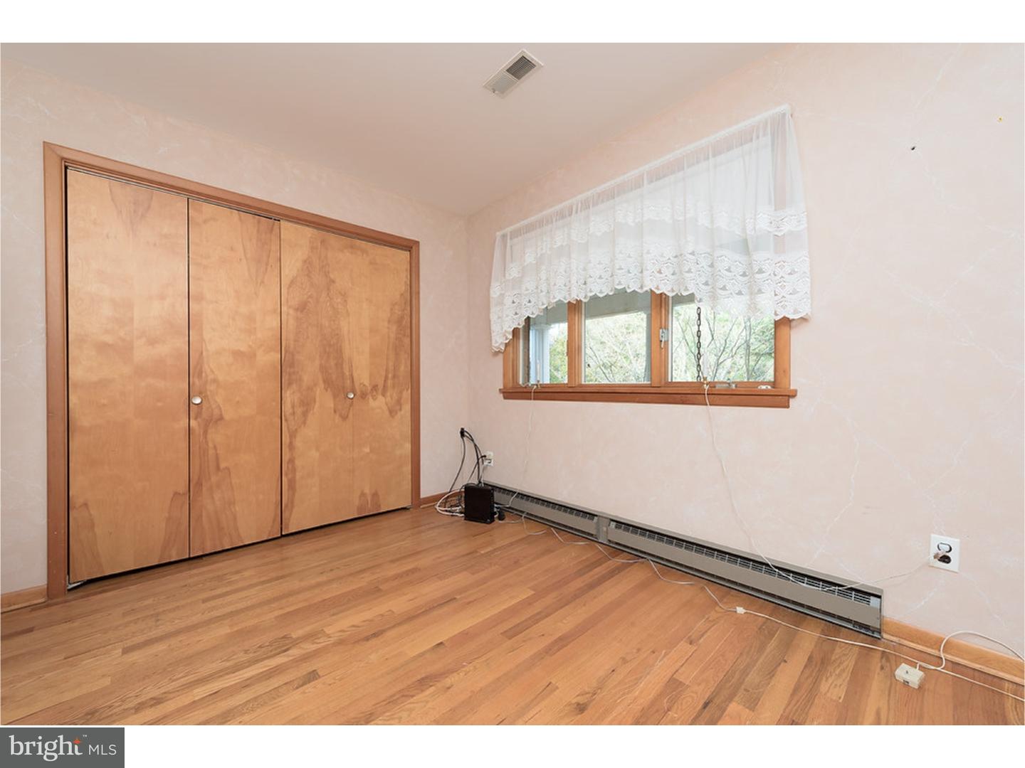 846 South 1st Road Hammonton, NJ 08037 - Photo 20 of 24 Bedroom 4