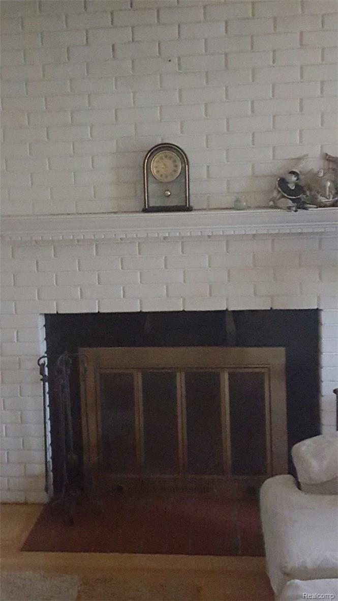 Fireplace.jpg