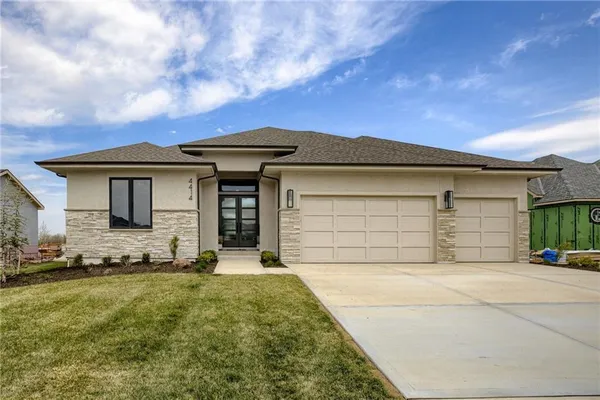$1,475,590 | 13626 Granada Drive, Leawood, KS 66224