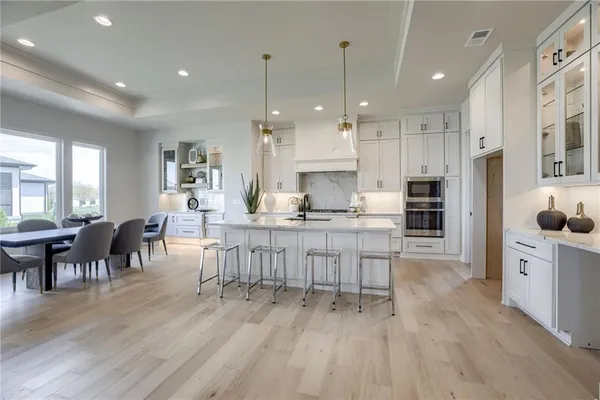 $1,475,590 | 13626 Granada Drive, Leawood, KS 66224