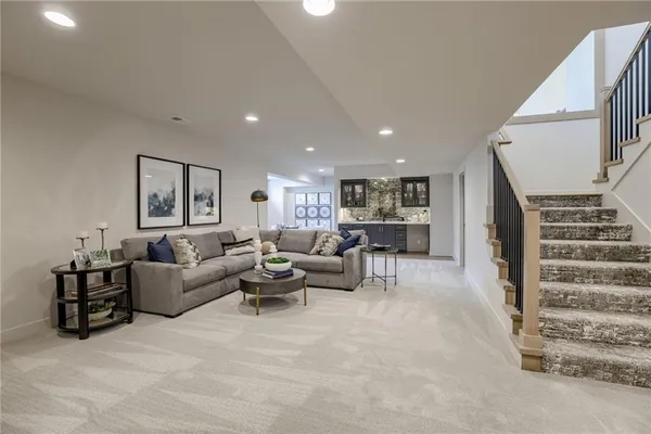 $1,475,590 | 13626 Granada Drive, Leawood, KS 66224