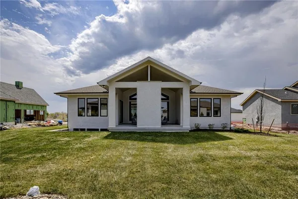 $1,475,590 | 13626 Granada Drive, Leawood, KS 66224