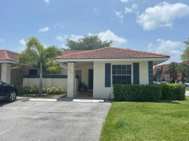 9869 Three Lakes Circle, Unit 6B Boca Raton, FL 33428 - Photo 1 of 8 CORNER VILLA