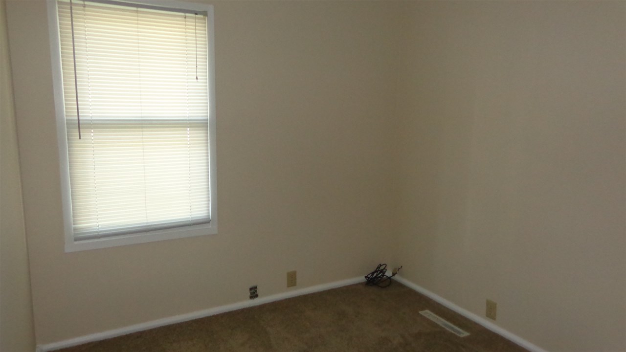 5120 Sherbrooke Road Evansville, IN 47710 - Photo 26 of 30 Gallery Image 26