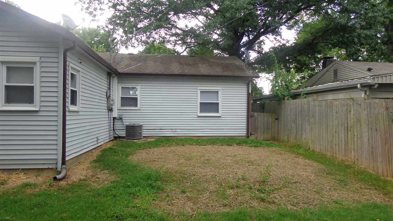 5120 Sherbrooke Road Evansville, IN 47710 - Photo 6 of 30 Gallery Image 6