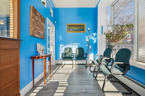 $899,000 | 273 A Monmouth Street, Jersey City, NJ 07302