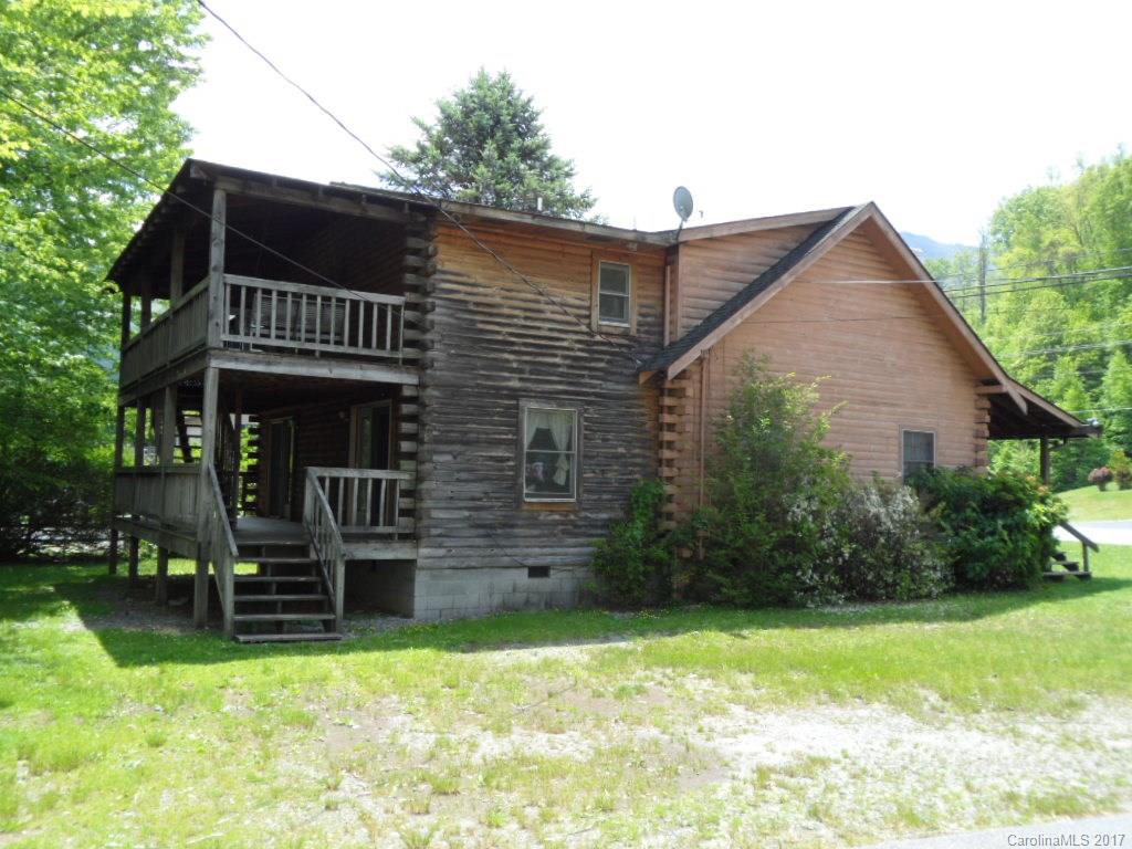 3072 Soco Road Maggie Valley, NC 28751 - Photo 2 of 19
