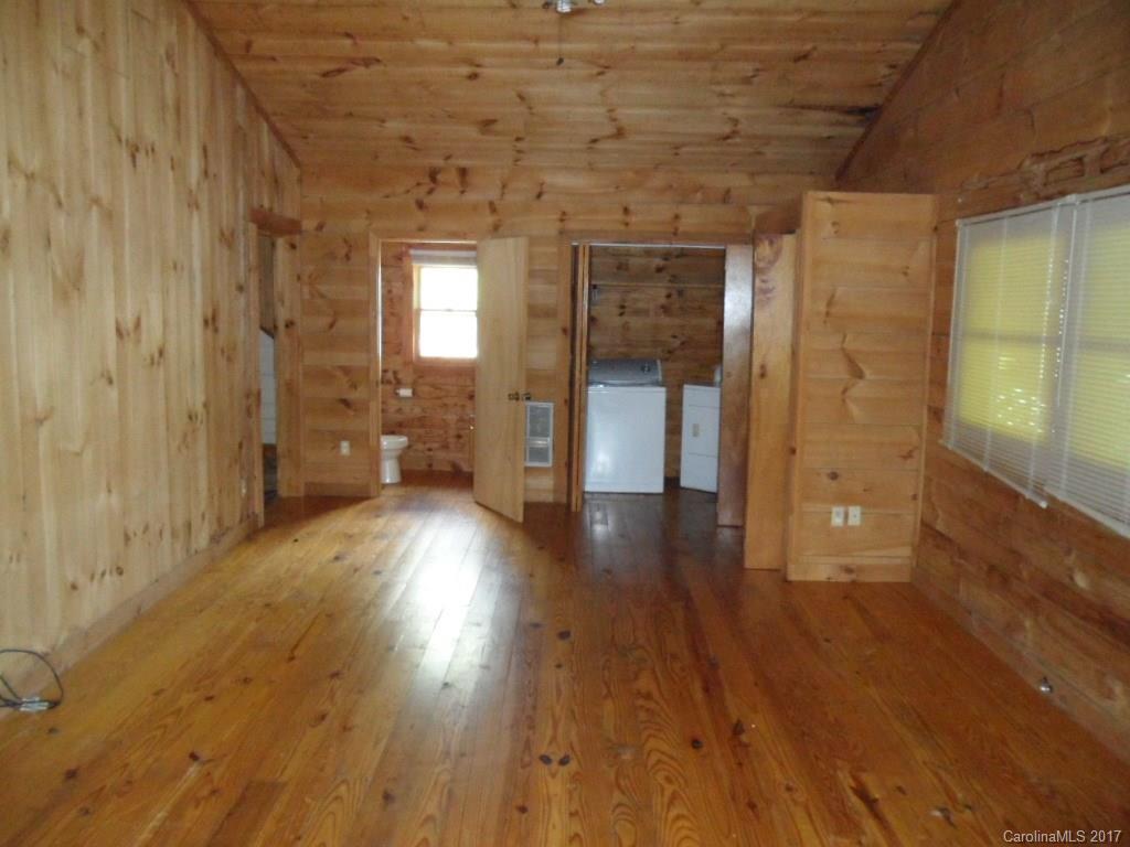 3072 Soco Road Maggie Valley, NC 28751 - Photo 3 of 19