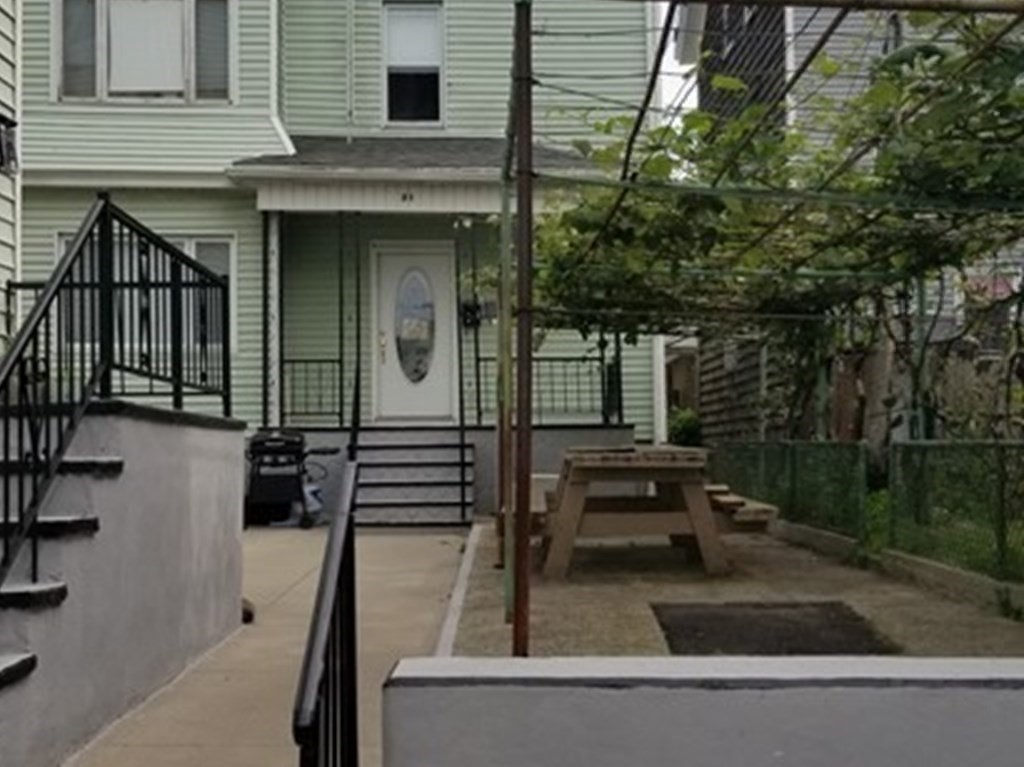 21-25 Buffinton Street Fall River, MA 02721 - Photo 8 of 13