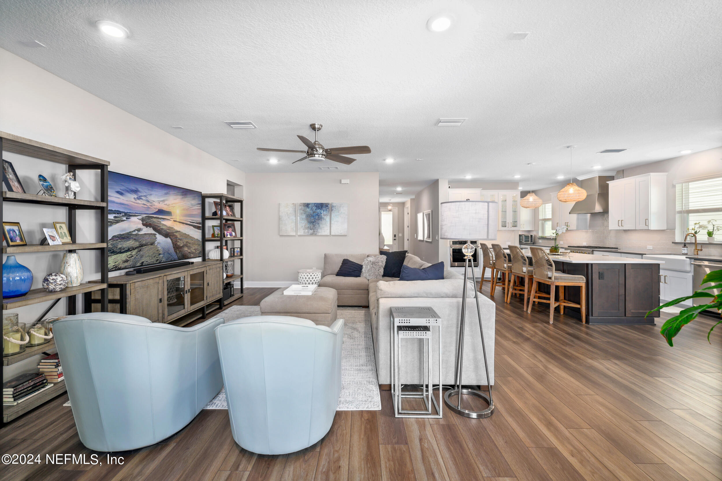 98 Sumter Pl Street St. Augustine, FL 32092 - Photo 34 of 84 Living Room