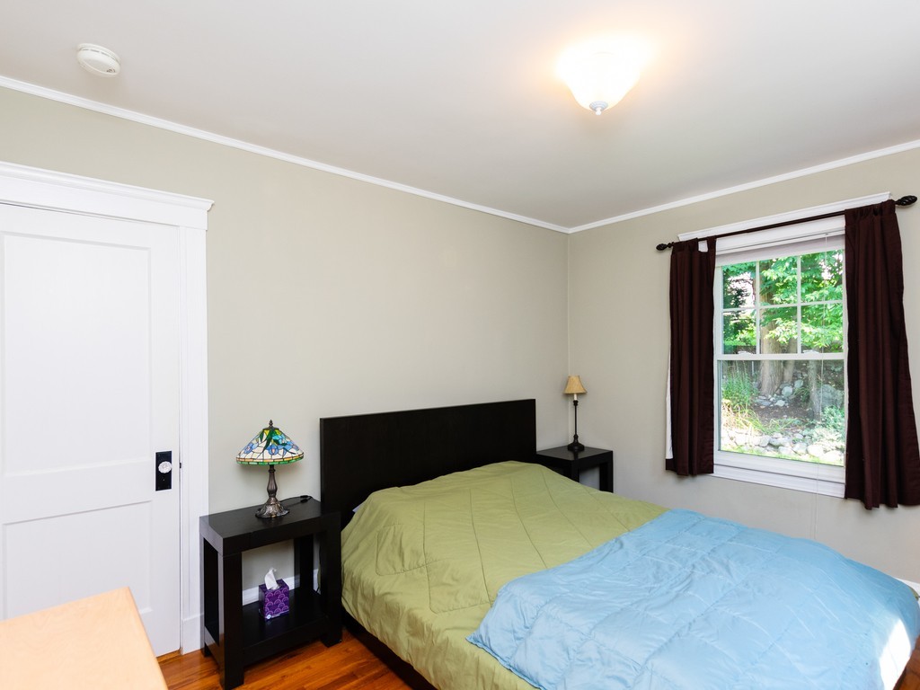 30 Sterling Road, Unit 2 Waltham, MA 02451 - Photo 12 of 23 Gallery Image 12