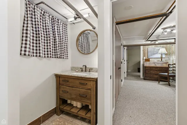 $800,000 | 2221 Lincolnwood Drive, Evanston, IL 60201