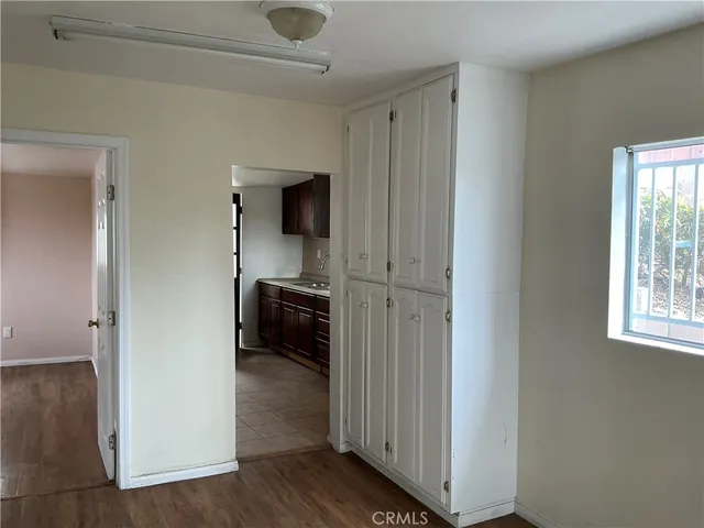 $1,000,000 | 1947 Delta Street, Los Angeles, CA 90026