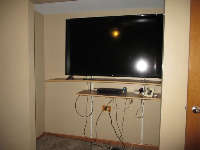 $139,900 | 4010 150th Street, Unit 10, Midlothian, IL 60445