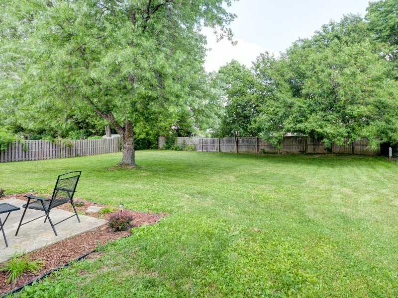 375 Georgetown Road Greenwood, IN 46142 - Photo 23 of 24 Gallery Image 23