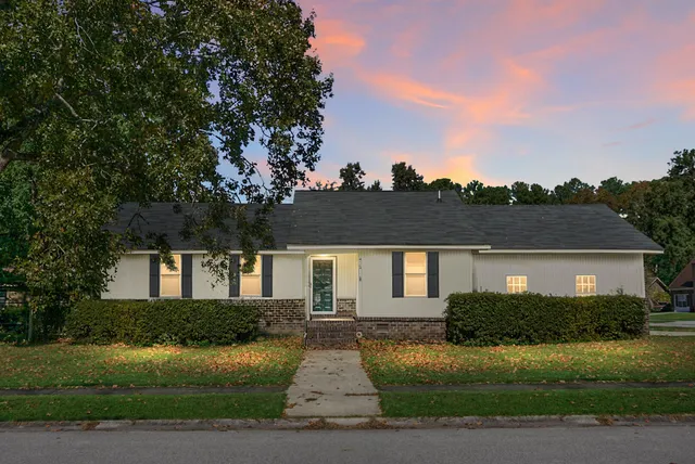 $327,000 | 401 Terrier Road, Goose Creek, SC 29445
