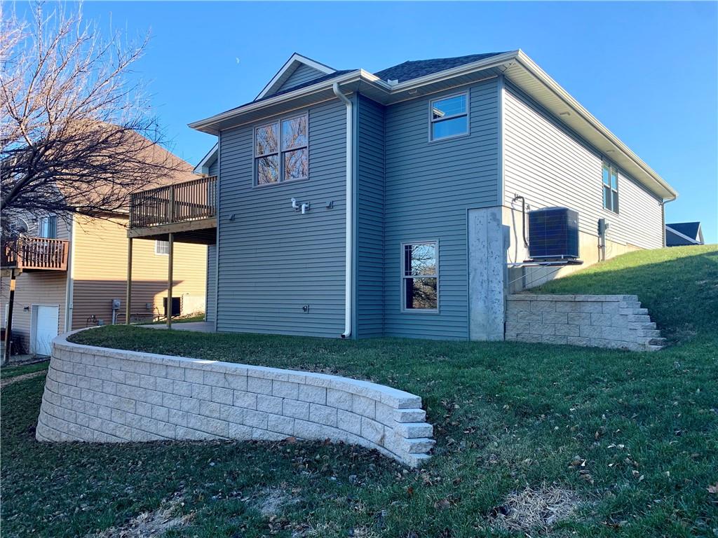 2701 Meadow Ridge Drive St. Joseph, MO 64504 - Photo 42 of 46
