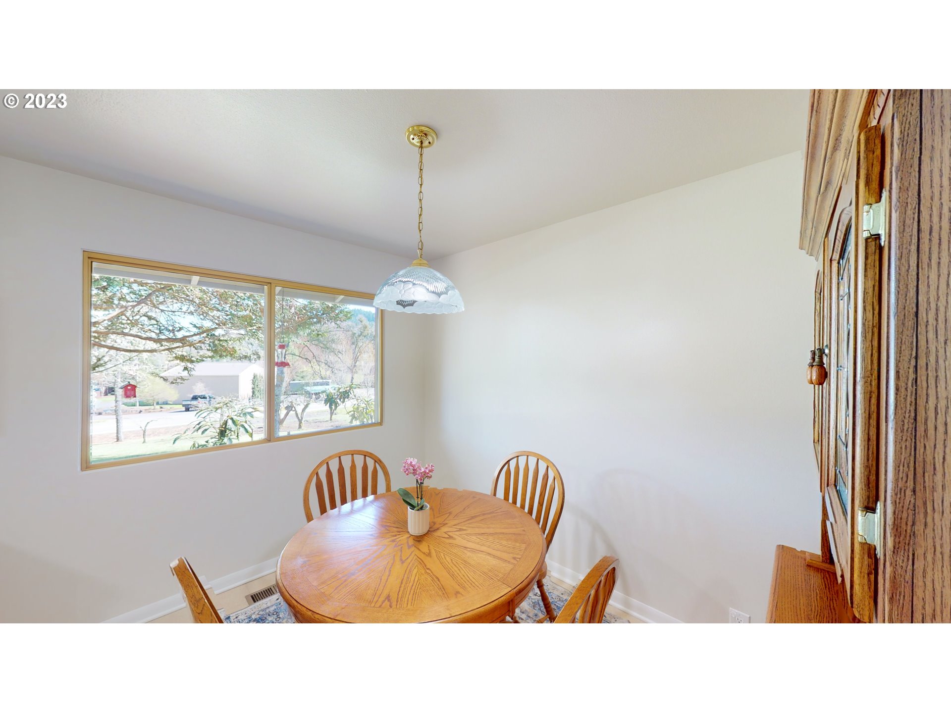 17248 North Bank Road Roseburg, OR 97470 - Photo 14 of 46 Gallery Image 14